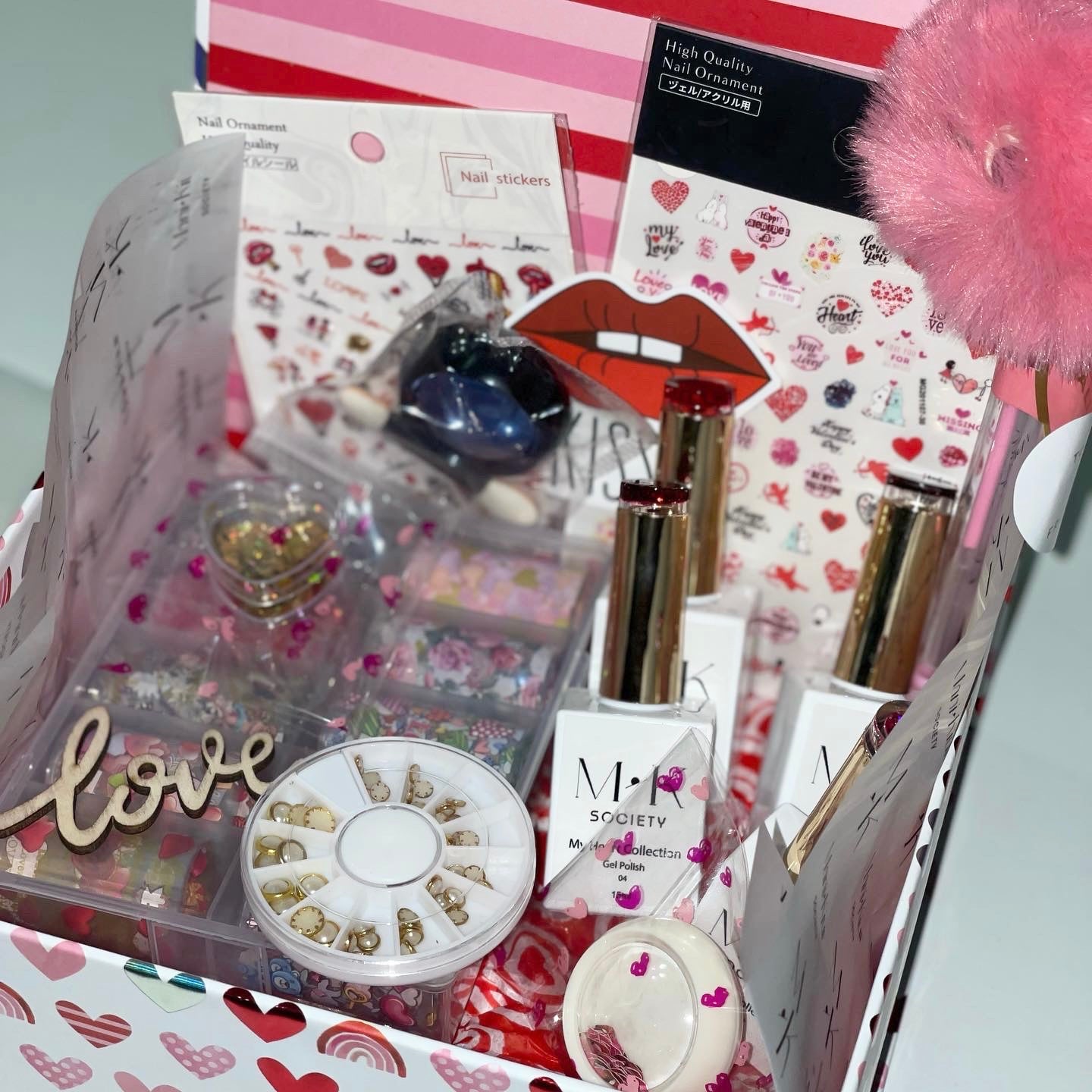 Valentine’s Mega Box