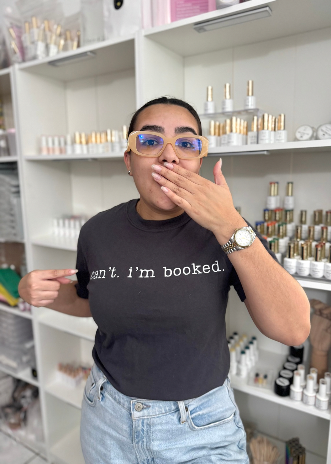 Can’t, i’m booked. T-Shirt